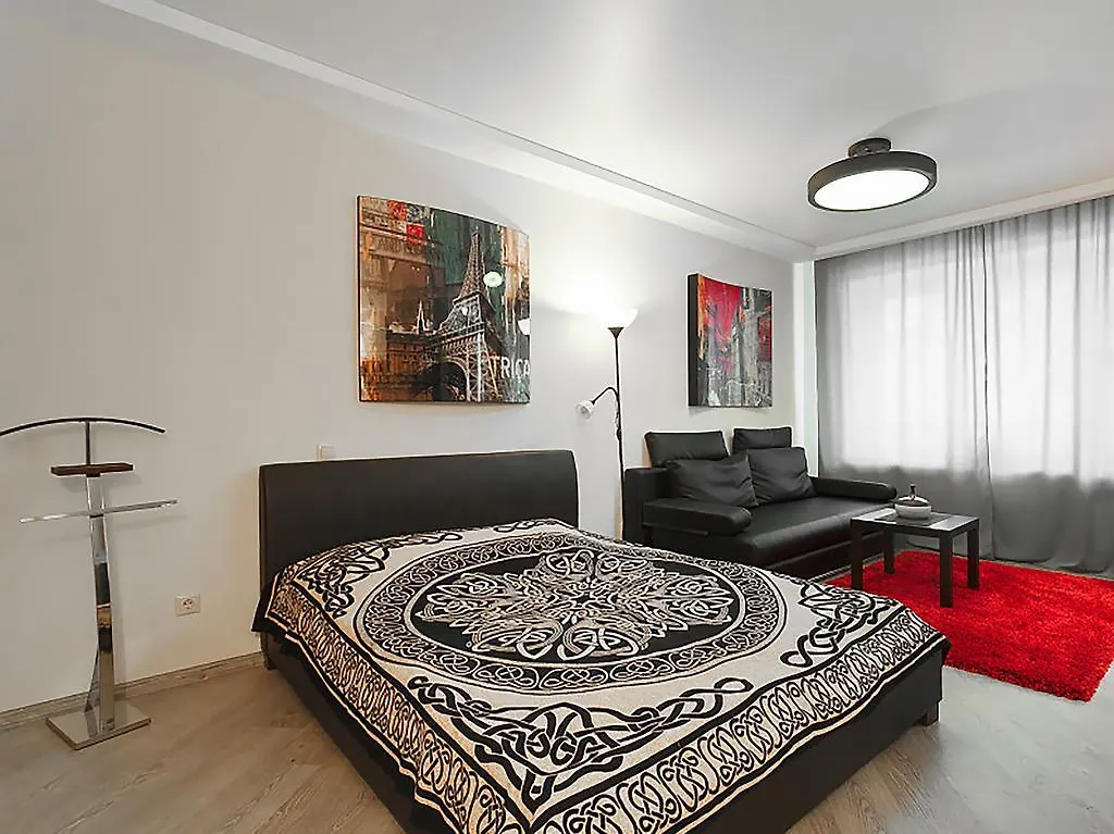 Swedish Studio At Myasnikova Daire Minsk Belarus